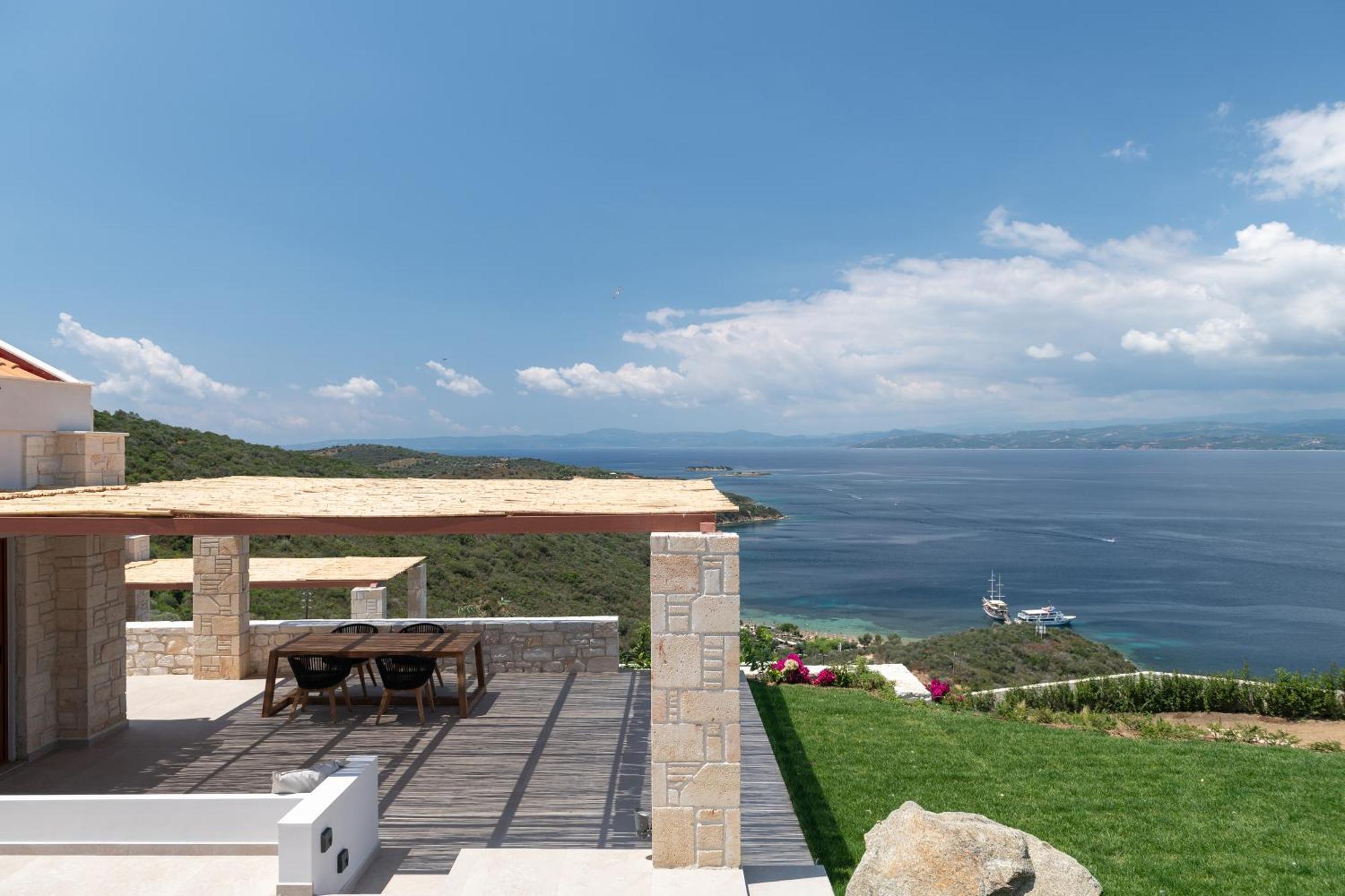 Sun Rise Villas Ammouliani Exterior photo