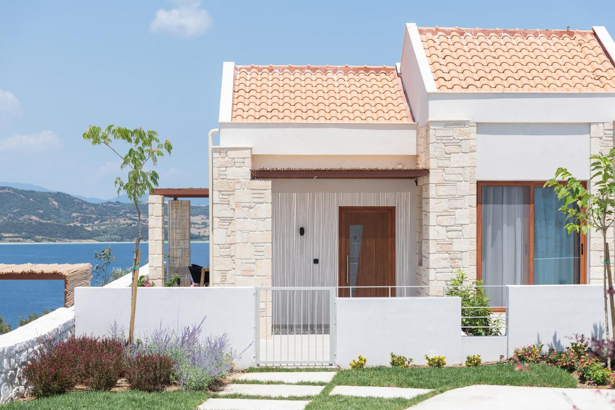 Sun Rise Villas Ammouliani Exterior photo